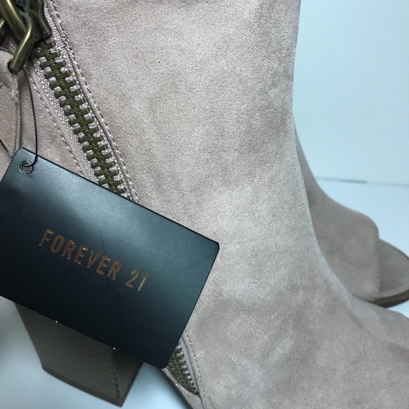 NEW Forever21 Mauve Pink Heeled Booties W 8.5 - Picture 5 of 6